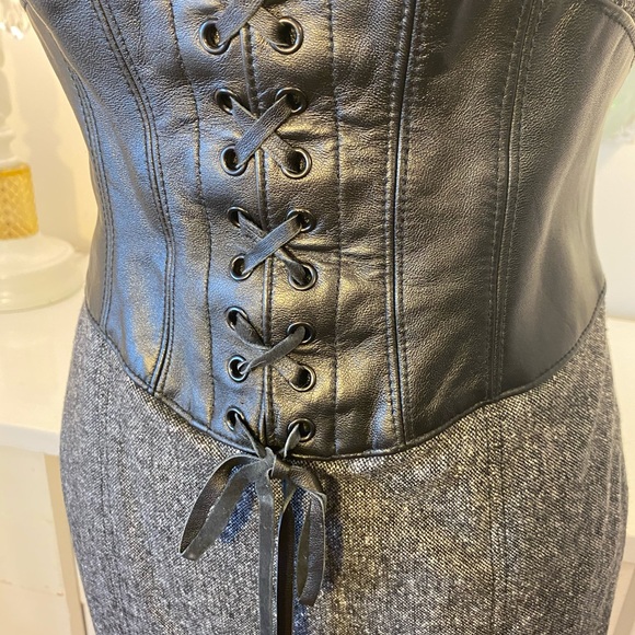 Bebe cocktail dress, size 8, black - Picture 6 of 12